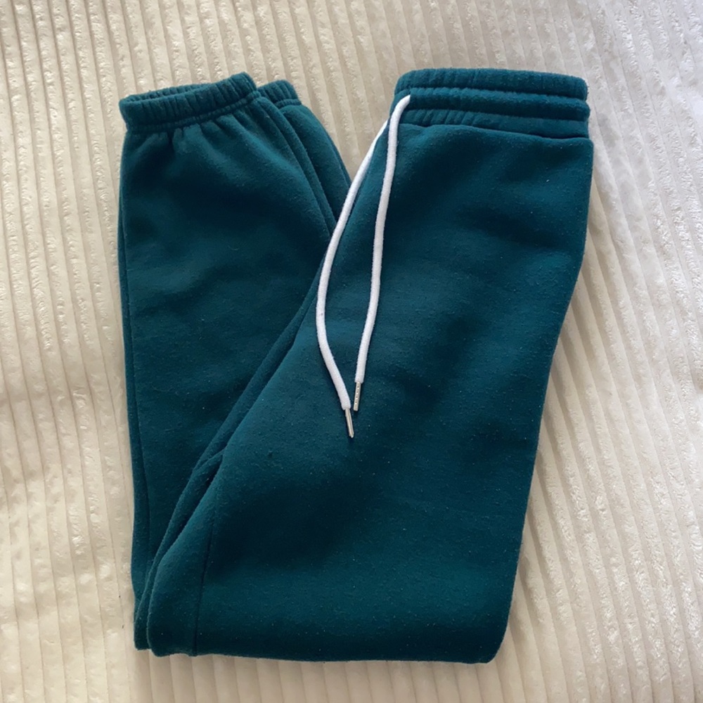FOREVER 21 JOGGERS